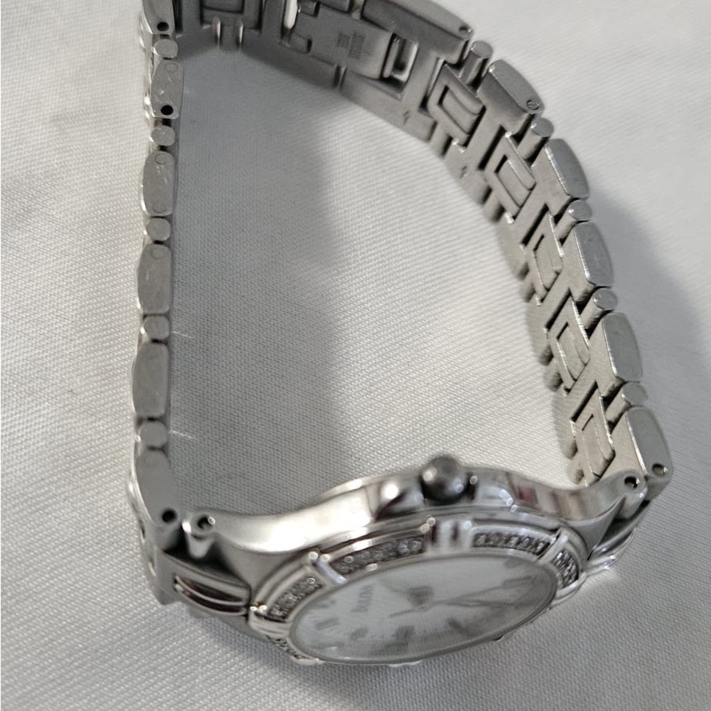 Bulova Silver Luxury Analog Watch - Picture 4 of 6
